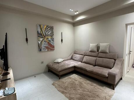 2 otaqlı yeni tikili - Şah İsmayıl Xətai m. - 70 m²