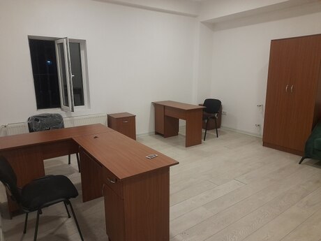 1 otaqlı ofis - Nəriman Nərimanov m. - 30 m²