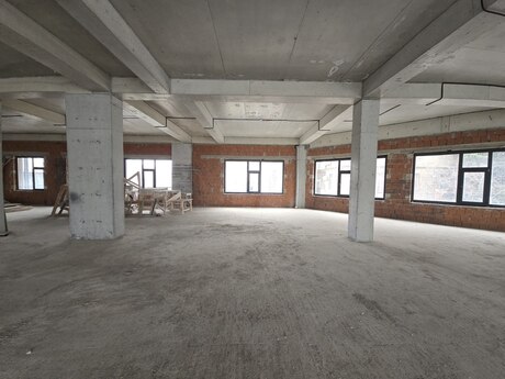 Объект - м. Нариман Нариманов - 300 м²