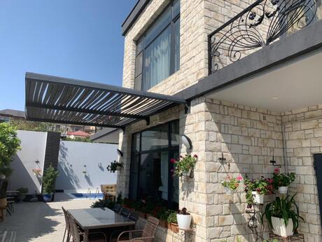 6 otaqlı həyət evi/bağ evi - Badamdar q. - 300 m²