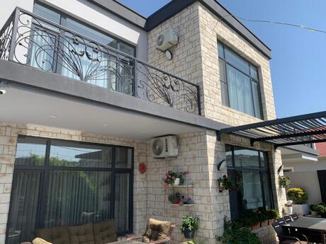 6 otaqlı həyət evi/bağ evi - Badamdar q. - 300 m²