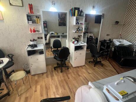 Obyekt - İnşaatçılar m. - 50 m²