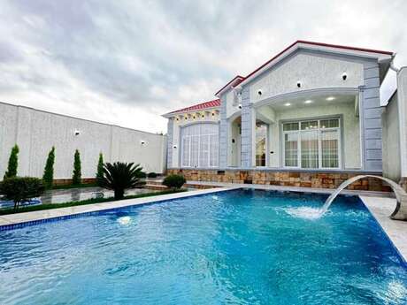 4 otaqlı həyət evi/bağ evi - Mərdəkan q. - 180 m²