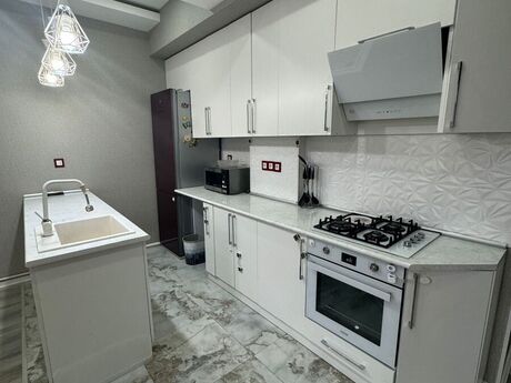 3 otaqlı yeni tikili - Nəsimi r. - 104 m²