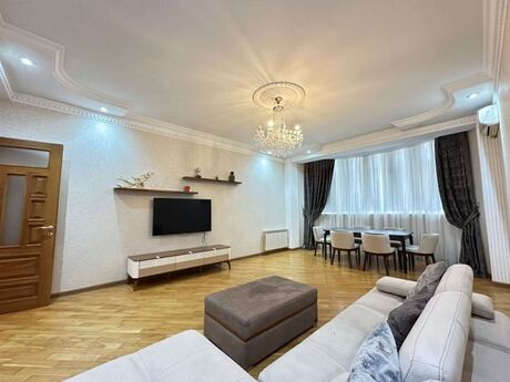 Объявление №5869661 - Баку, м. Нариман Нариманов, 4-комн., 170 м², 6/10 этаж