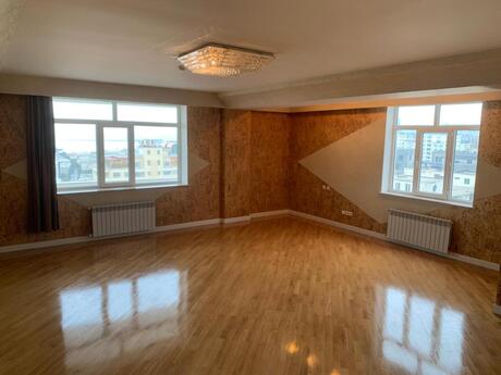 4 otaqlı yeni tikili - 28 May m. - 220 m²