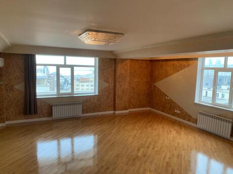4 otaqlı yeni tikili - 28 May m. - 220 m²