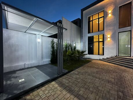 5 otaqlı həyət evi/bağ evi - Mərdəkan q. - 220 m²