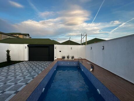 4 otaqlı həyət evi/bağ evi - Şüvəlan q. - 150 m²