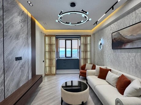 3 otaqlı köhnə tikili - Memar Əcəmi m. - 55 m²