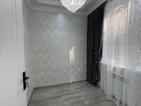 3 otaqlı köhnə tikili - Memar Əcəmi m. - 55 m²