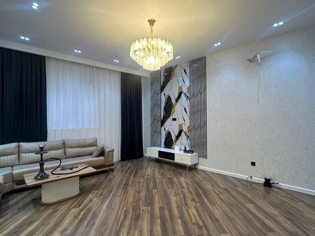 4 otaqlı həyət evi/bağ evi - Xətai r. - 150 m²