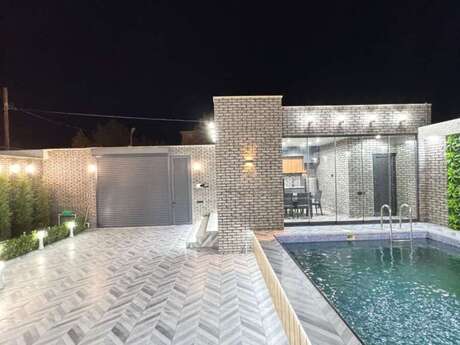 4 otaqlı həyət evi/bağ evi - Mərdəkan q. - 170 m²