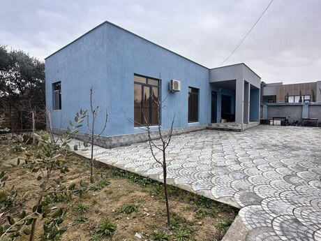4 otaqlı həyət evi/bağ evi - Görədil q. - 130 m²