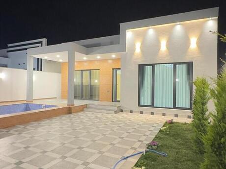 4 otaqlı həyət evi/bağ evi - Şüvəlan q. - 160 m²