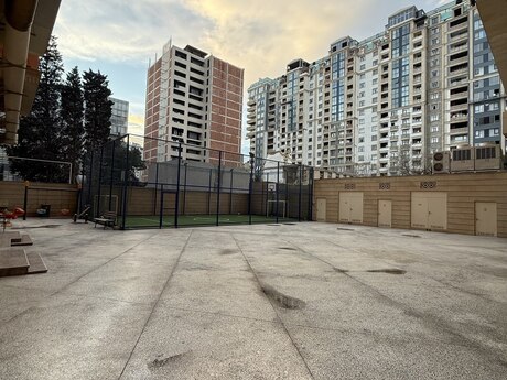 3 otaqlı yeni tikili - Nəsimi r. - 135 m²
