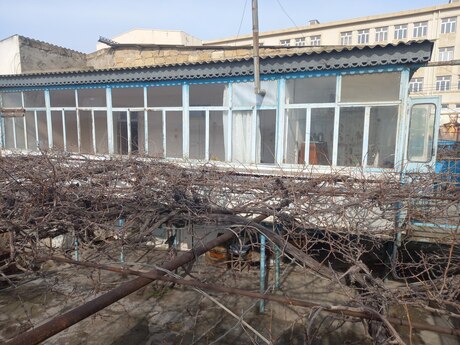 5 otaqlı həyət evi/bağ evi - Binəqədi q. - 150 m²