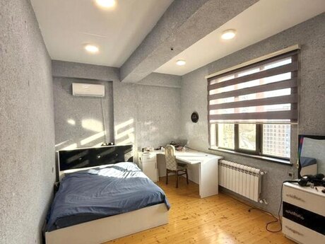 3 otaqlı mənzil, 125 m², 28 May: 368 000 ₼ 2