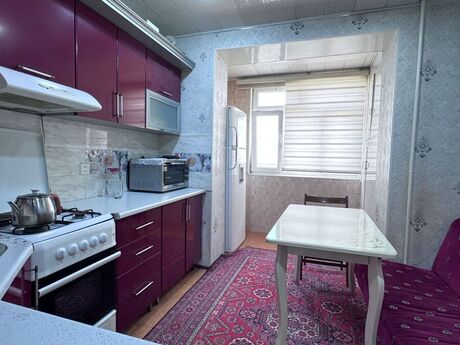 3 otaqlı köhnə tikili - Yeni Günəşli q. - 90 m²