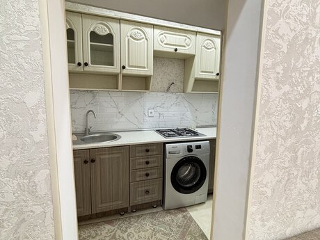 2 otaqlı köhnə tikili - Sahil m. - 45 m²