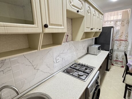 2 otaqlı köhnə tikili - Sahil m. - 45 m²