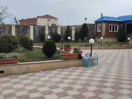 6 otaqlı həyət evi/bağ evi - Badamdar q. - 550 m²