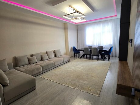 Elan №5871715 - Bakı, 8-ci mikrorayon q., 3 otaqlı, 135 m², 13/17 mərtəbə