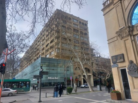 4 otaqlı köhnə tikili - 28 May m. - 120 m²