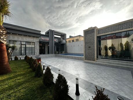 5 otaqlı həyət evi/bağ evi - Mərdəkan q. - 180 m²