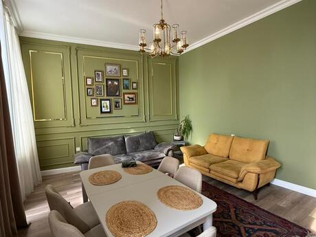 2 otaqlı köhnə tikili - Sahil m. - 80 m²