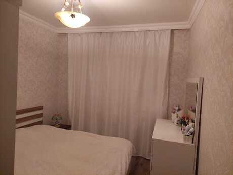 2 otaqlı köhnə tikili - Bakıxanov q. - 60 m²