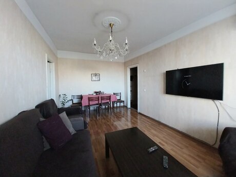 2 otaqlı köhnə tikili - Yasamal q. - 63 m²