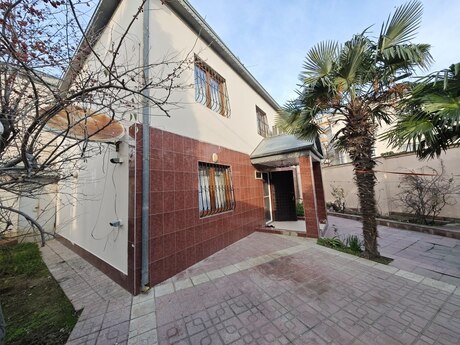 Elan №5872045 - Bakı, Qaraçuxur q., 5 otaqlı, 180 m²