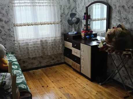 3 otaqlı həyət evi/bağ evi - Nərimanov r. - 71 m²