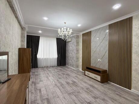 3-комн. новостройка - м. Низами - 110 м²