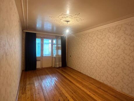 3 otaqlı köhnə tikili - Neftçilər m. - 70 m²