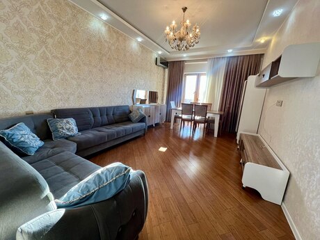 Elan №5872393 - Bakı, Nəriman Nərimanov m., 2 otaqlı, 130 m², 13/18 mərtəbə