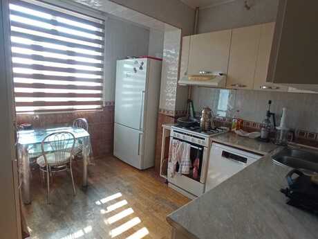 4 otaqlı köhnə tikili - Həzi Aslanov m. - 120 m²