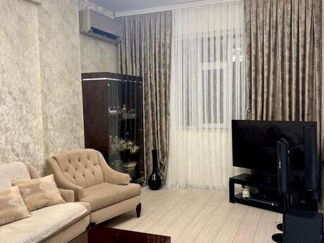 Elan №5872532 - Bakı, Bakıxanov q., 2 otaqlı, 60 m², 3/11 mərtəbə