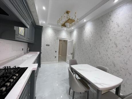 3 otaqlı yeni tikili - Azadlıq Prospekti m. - 130 m²
