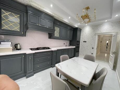 3 otaqlı yeni tikili - Azadlıq Prospekti m. - 130 m²