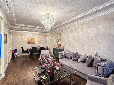 3 otaqlı mənzil, 138 m², Nizami: 695 000 ₼ 2