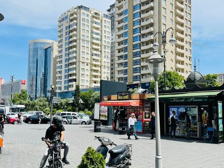Объявление №5873216 - Баку, м. Шах Исмаил Хатаи, 3-комн., 125 м², 17/19 этаж