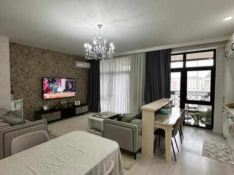 Elan №5873667 - Bakı, Nəriman Nərimanov m., 2 otaqlı, 96 m², 16/16 mərtəbə