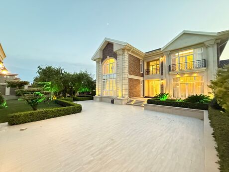 6 otaqlı həyət evi/bağ evi - Buzovna q. - 500 m²