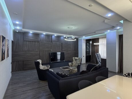 4 otaqlı yeni tikili - Nəsimi r. - 240 m²