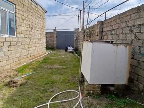 2 otaqlı həyət evi/bağ evi - Maştağa q. - 55 m²