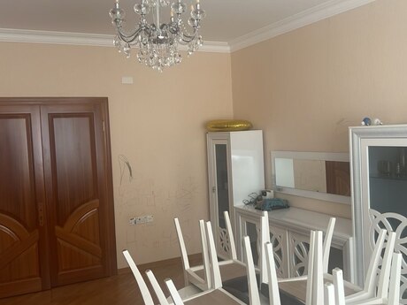 4 otaqlı yeni tikili - İnşaatçılar m. - 124 m²