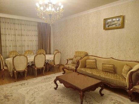 3 otaqlı köhnə tikili - Şah İsmayıl Xətai m. - 120 m²
