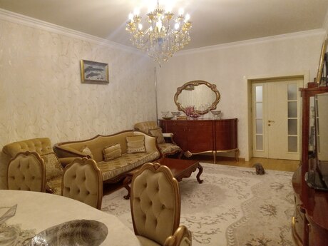 3 otaqlı mənzil, 120 m², Şah İsmayıl Xətai: 390 000 ₼ 5